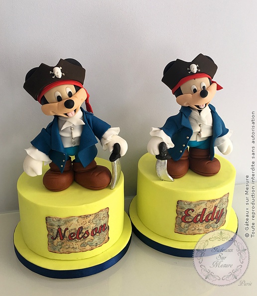 Cake Design - Mickey pirate - Gâteaux sur Mesure Paris - Dion, ecole cake design, formation cake design, luxe, mickey, modelage, Paris, pirate, sucre