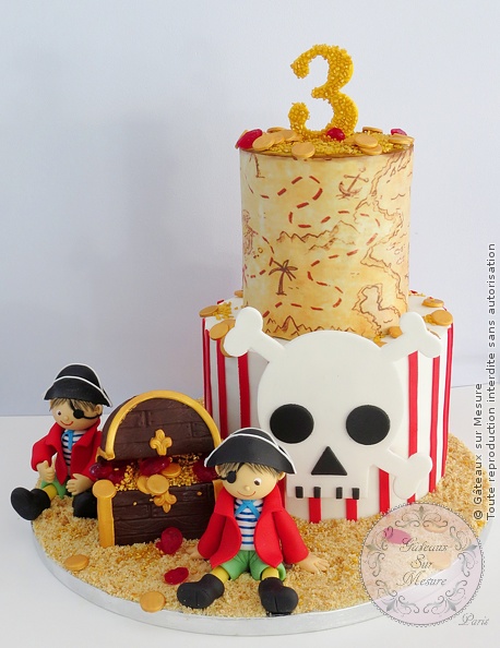 Cake Design - Gâteau Pirates - Gâteaux sur Mesure Paris - cake design, cake design Paris, coffre aux trésors, ecole cake design, formation cake design, formation professionnelle, France, gateau d'anniversaire, gateau design, gateau original, gateau pate a sucre, gateau personnalisé, gateau sur commande, gateau sur mesure, gateaux spectaculaires, mariage, modelage, Paris, patisseries decoratives, pièce montée, pirate, wedding cake