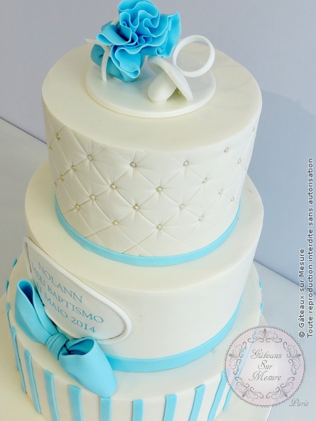 Cake Design - Pièce montée  de baptême - Gâteaux sur Mesure Paris - baptême, cake design, cake design Paris, ecole cake design, formation cake design, formation professionnelle, France, gateau d'anniversaire, gateau design, gateau original, gateau personnalisé, gateaux spectaculaires, Paris, pièce montée, wedding cake