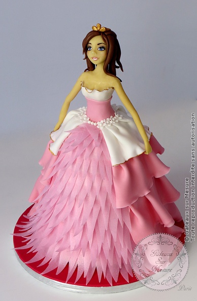 Cake Design - Gâteau Princesse - Gâteaux sur Mesure Paris - barbie, cake design, cake design Paris, ecole cake design, formation cake design, formation professionnelle, framboise, France, gateau 3D, gateau d'anniversaire, gateau original, gateau personnalisé, gateaux spectaculaires, Paris, princesse, rose