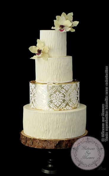 Cake Design - Gold Wedding Cake - Gâteaux sur Mesure Paris - cake, cake design, cake design Paris, cake designer, cakesdecor daily top 3, chic, ecole cake design, formation cake design, formation professionnelle, France, gold, gold leaf, luxe, or, orchid, orchidee, Paris, wedding, wedding cake