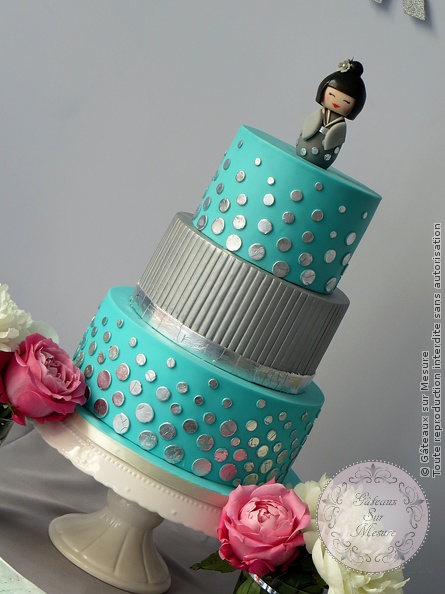 Cake Design - Pièce montée Kokeshi - Gâteaux sur Mesure Paris - anniversaire, aqua, argent, chocolat, formation, formation cake design, kokeshi, luxe, mint, Paris, pièce montée, silver, wedding, wedding cake