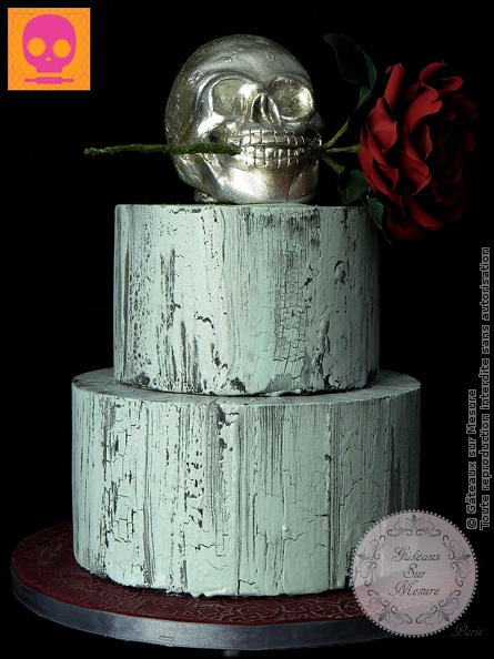 Cake Design - Pièce montée Tête de Mort - Gâteaux sur Mesure Paris - cake design, chocolat, chocolat à modeler, crane, dia de los muertos, effet craquelé, fleurs en sucre, fondant, modelage, modeling chocolate, mort, Paris, pate a sucre, rkt, rose, rose en sucre, skull, skullcollaboration, SSB16, sugar, tete de mort, wood effect