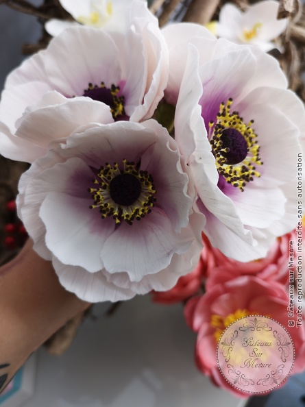 Cake Design - Formation Fleurs en Sucre - Gâteaux sur Mesure Paris - 2 ans, cake design course, cake design school, cake design training, ecole cake design, Ecole de Cake Design de Paris, fleurs, fleurs en branche, fleurs en sucre, formation, formation cake design, formation professionnelle, France, orchidee, Paris, rose en sucre, workshop