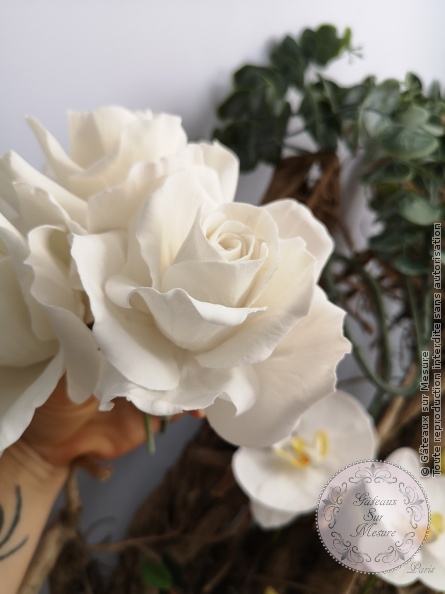 Cake Design - Formation Fleurs en Sucre - Gâteaux sur Mesure Paris - 2 ans, cake design school, ecole cake design, fleurs, fleurs en branche, fleurs en sucre, formation cake design, formation professionnelle, orchidee, Paris, rose en sucre, workshop