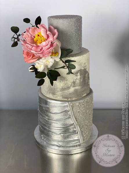 Cake Design - Formation Création d'entreprise spécialisée en Wedding Cakes - Gâteaux sur Mesure Paris - cakedesign, ecolecakedesign, fleurs en sucre, formation, formation cake design, Paris, patisserie, weddingcake