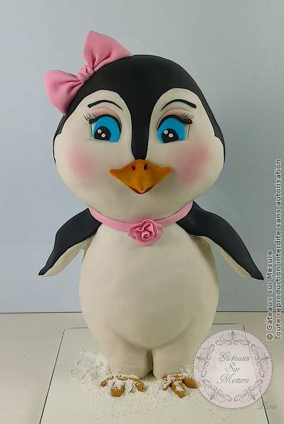 Cake Design - Pingouin - Gâteaux sur Mesure Paris - 3D, cakedesign, ecolecakedesign, formation, gateaux sculpté, noveltycakes, patisserie, pingouin, sculpted cake