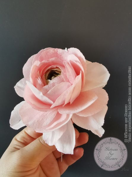 Cake Design - Formation Fleurs en Wafer Paper - Gâteaux sur Mesure Paris - cake design, cake design course, cake design training, Ecole de Cake Design de Paris, fleurs, fleurs comestibles, formation, formation cake design, France, Paris, waferpaper