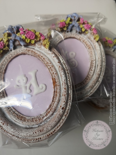 Cake Design - Biscuits glace royale - Gâteaux sur Mesure Paris - biscuits, biscuits personnalisés, cake design course, cake design training, Ecole de Cake Design de Paris, formation, formation cake design, France, glace royale, Paris, patisserie