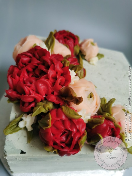 Cake Design - Formation Intégrale Cake Designer - Gâteaux sur Mesure Paris - aérographe, cakedesign, dessert, fleurs, fleurs en sucre, formation, gateau, patisserie, reconversion professionnelle, weddingcake