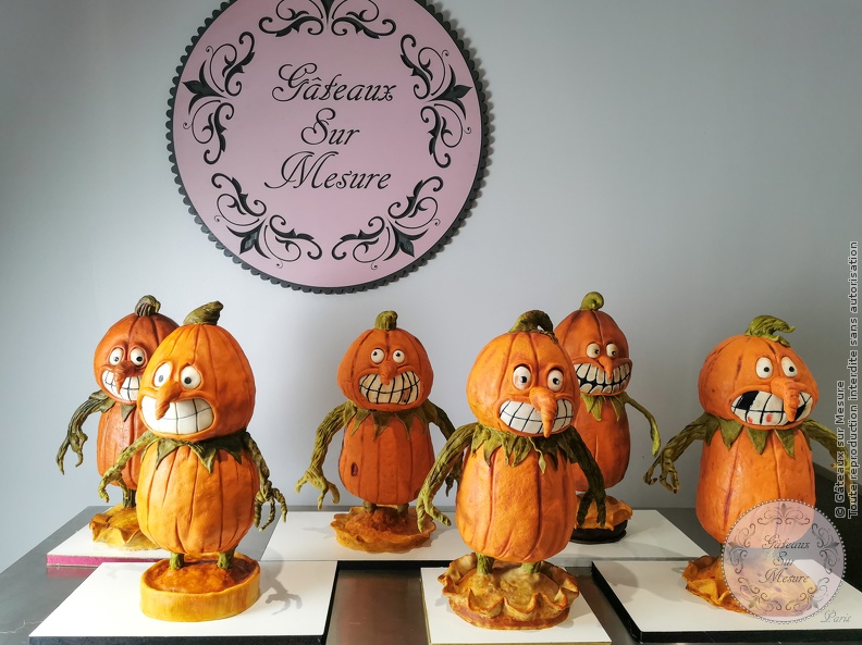 Cake Design - Formation Intégrale Cake Designer - Gâteaux sur Mesure Paris Cake Design - Formation Intégrale Cake Designer - Gâteaux sur Mesure Paris - aérographe, cake design course, cake design training, cakedesign, dessert, Ecole de Cake Design de Paris, fleurs, fleurs en sucre, formation, formation cake design, France, gateau, Paris, patisserie, reconversion professionnelle, weddingcake