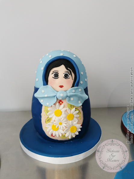 Cake Design - Initiation au cake design - Gâteaux sur Mesure Paris - cakedesign, fleurs, fleurs en sucre, formation, formationintegrale, gateau, Paris, patisserie, weddingcake