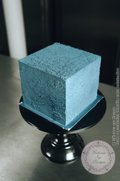 Cake Design - Gâteau carré moderne - Gâteaux sur Mesure Paris - cakedesign, chocolat, formation, gateau, gateau carré, texture