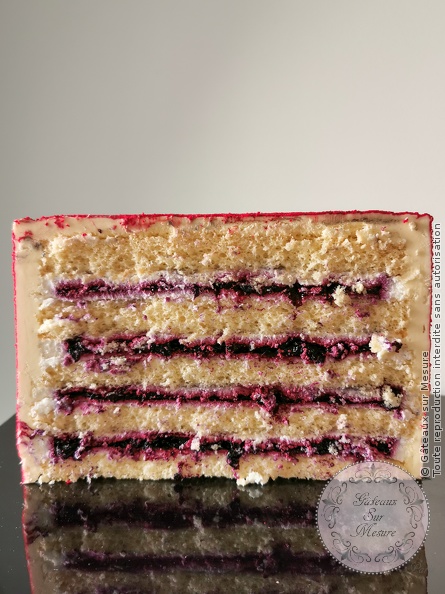 Cake Design - Gâteau carré moderne - Gâteaux sur Mesure Paris - cakedesign, ecdp, ecoledecakedesigndeparis, formation, formationprofessionnelle, gateau carré, Paris, patisserie<br />
<b>Warning</b>: Undefined array key