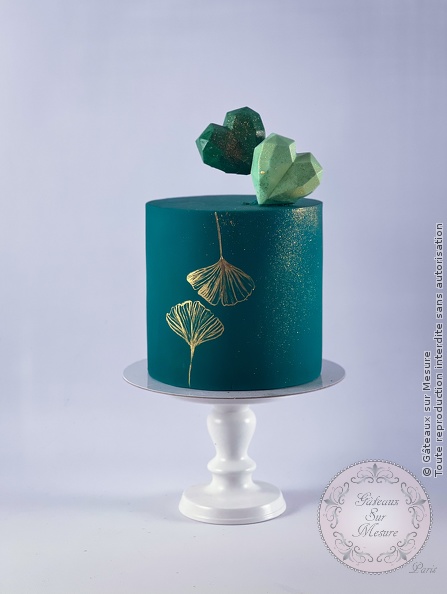 Cake Design - Gâteau simple - Gâteaux sur Mesure Paris - artisan, artisanat, biscuits, biscuits décorés, cakedesign, devenir cake designer, ecdp, fleurs en sucre, formatin cake design, formation, glace royale, patisserie, pièce montée, waferpaper, wedding cake