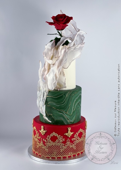 Cake Design - Pièce montée - Gâteaux sur Mesure Paris - artisan, artisanat, biscuits, biscuits décorés, cakedesign, devenir cake designer, ecdp, fleurs en sucre, formatin cake design, formation, glace royale, patisserie, pièce montée, waferpaper, wedding cake