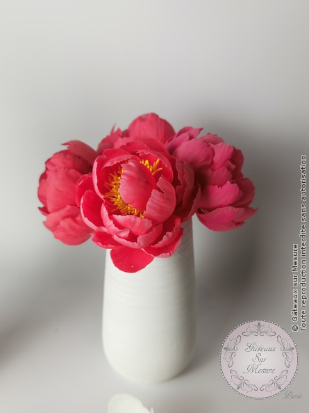 Cake Design - Fleurs en sucre - Gâteaux sur Mesure Paris Cake Design - Fleurs en sucre - Gâteaux sur Mesure Paris - cake design course, cake design training, Ecole de Cake Design de Paris, formation, formation cake design, France, Paris