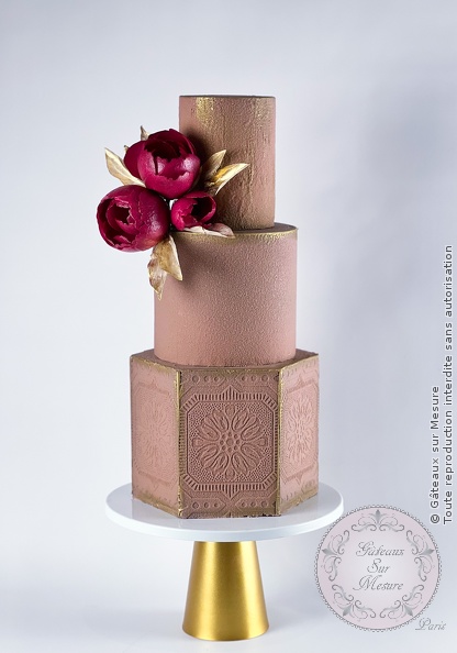 Cake Design - Wedding Cake Sans pâte à sucre - Gâteaux sur Mesure Paris - cake design course, cake design training, cakedesigner, Ecole de Cake Design de Paris, fleurs en wafer paper, formation, formation cake design, France, Paris, waferpaper, wedding, wedding cake