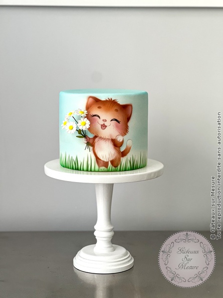 Cake Design - Petit chat aérographe - Gâteaux sur Mesure Paris - aérographe, airbrush, cakedesign, gateau, paint on cake, paintedcake