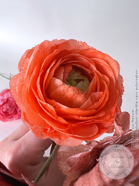 Cake Design - Formation Fleurs en Wafer Paper - Gâteaux sur Mesure Paris - cake design course, cake design training, cakedesign, Ecole de Cake Design de Paris, formation, formation cake design, France, Paris, patisserie, patisserie francaise, rose, wafer paper, waferpaperflowers